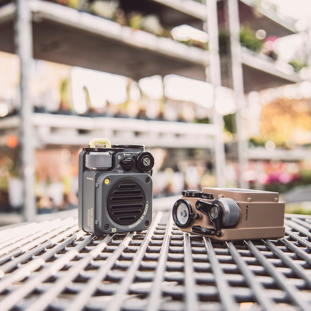 How to Choose the Right Outdoor Speakers for Your Patio or Deck | Muzen ...